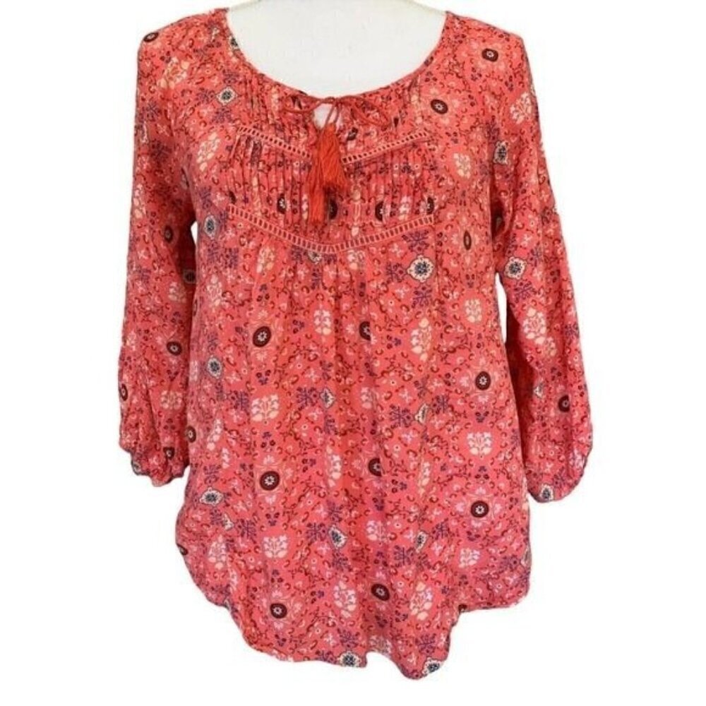 Womens Bohemian Style Coral Floral Blouse Size Small Pleated Front & 3/4 Sleeves